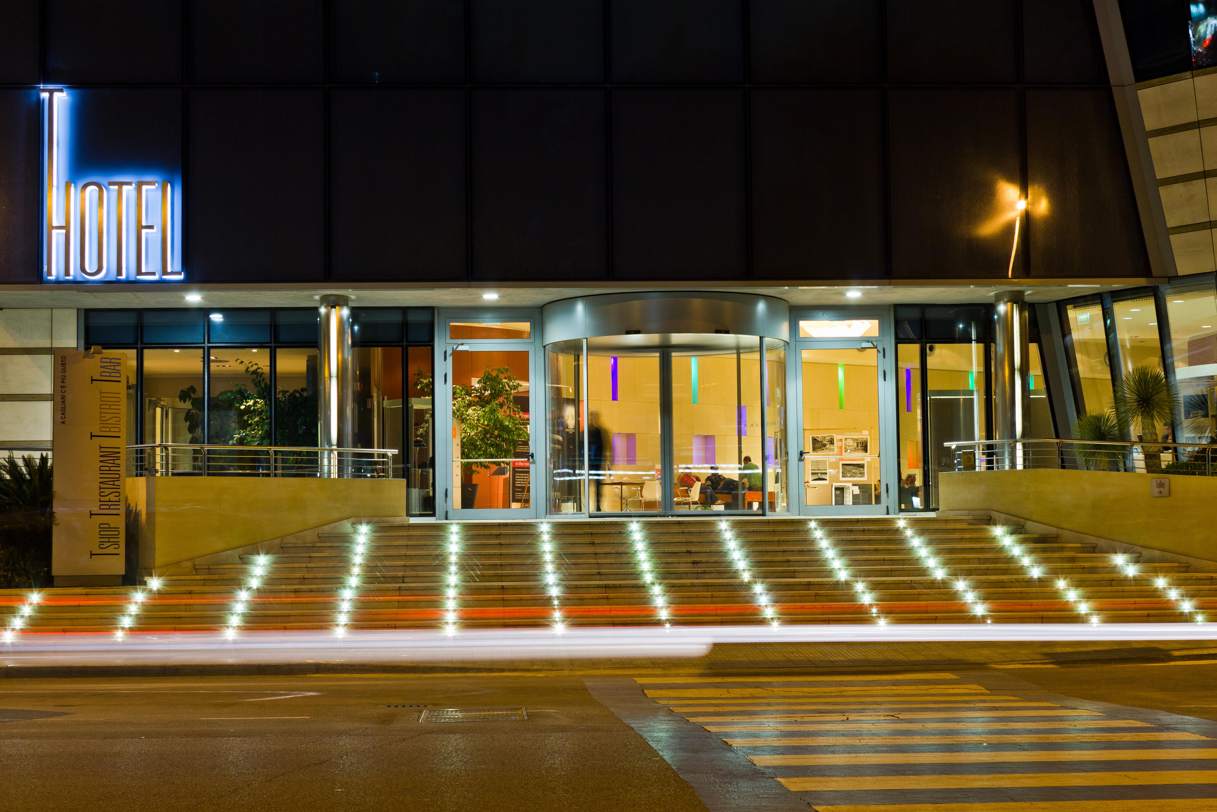 Una Hotels T Hotel Cagliari Dış mekan fotoğraf