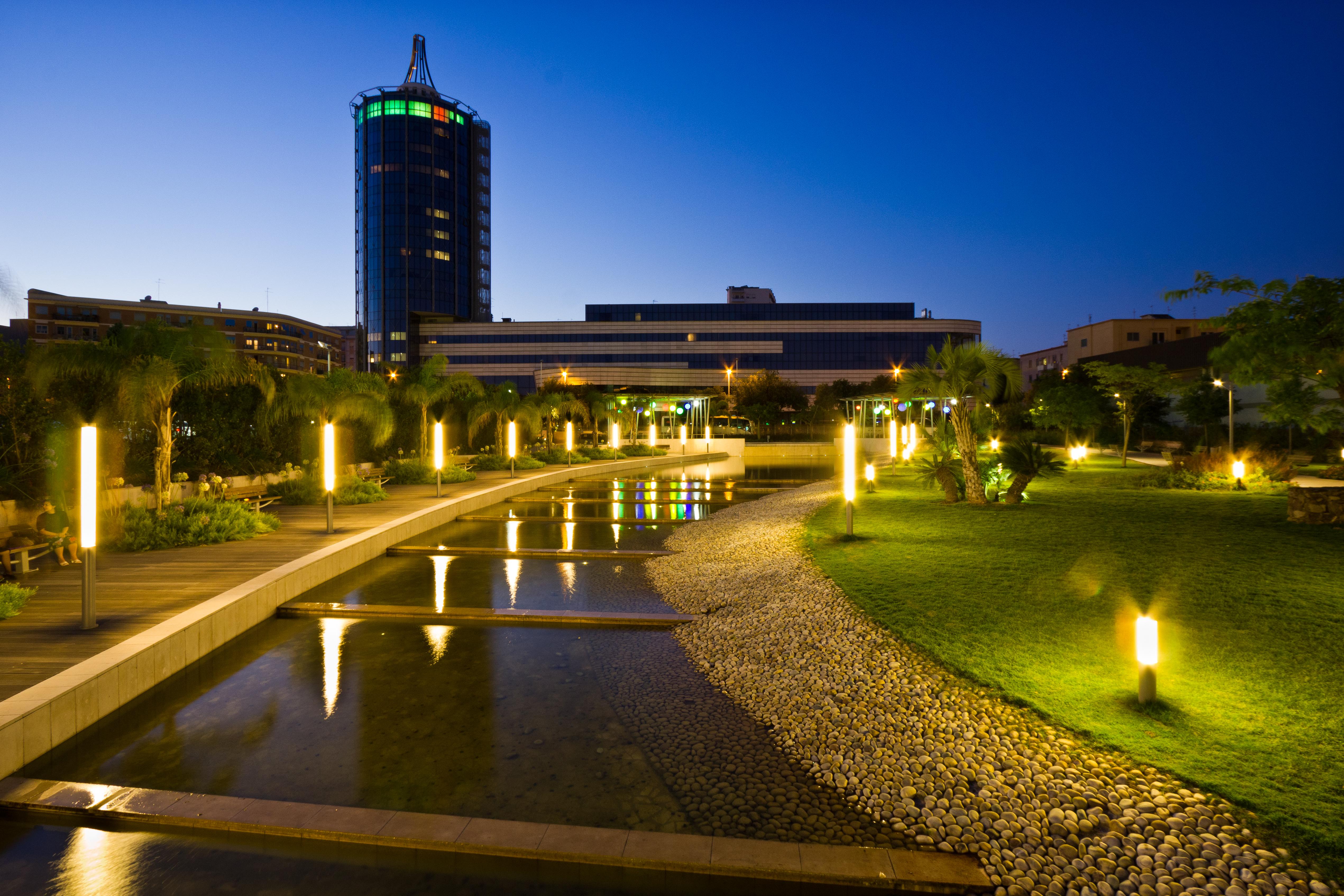 Una Hotels T Hotel Cagliari Dış mekan fotoğraf
