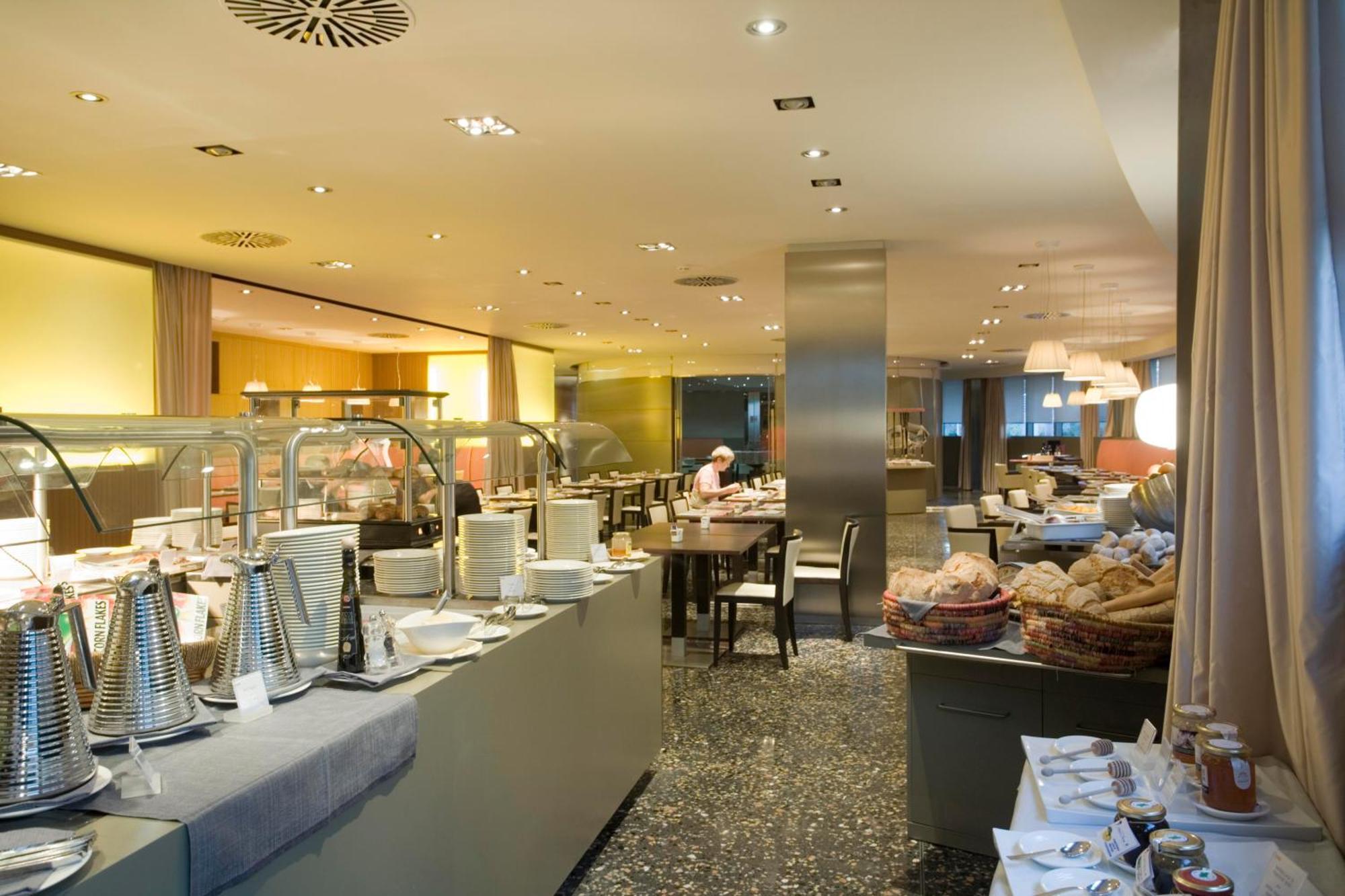 Una Hotels T Hotel Cagliari Dış mekan fotoğraf